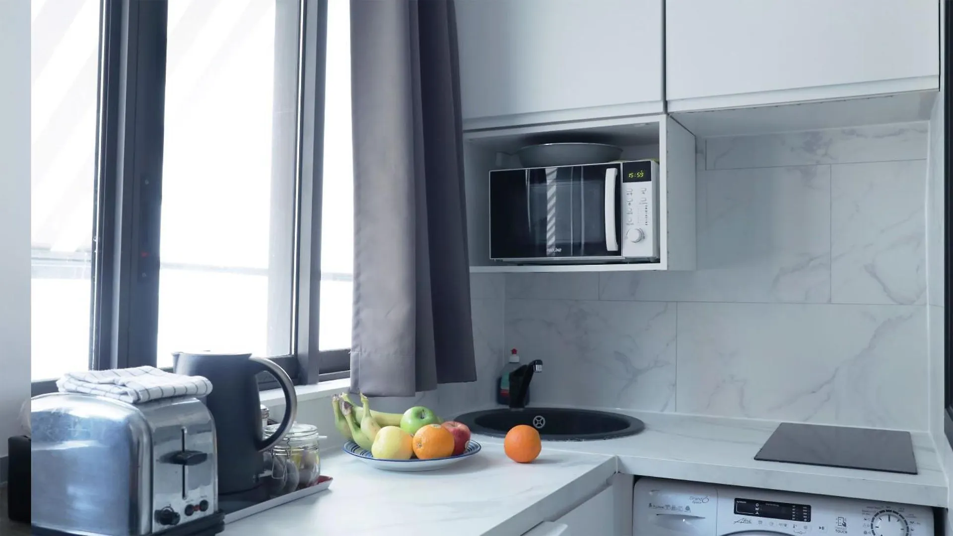 Arc De Triomphe & Trocadero Square - Cityapartmentstay Apartman Párizs